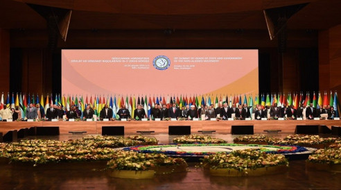 Maduro: Países del MNOAL deben alzar la bandera de la independencia Latinoamérica