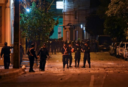 Presidente de Paraguay pidió la renuncia de todo su Gabinete tras fuertes manifestaciones Latinoamérica