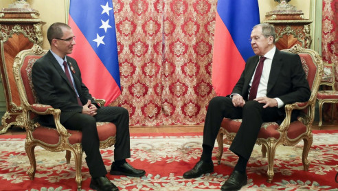 Rusia ratifica apoyo a Maduro en el desarrollo del diálogo con la oposición Venezuela