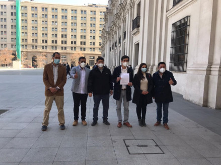Alcaldes electos entregan carta en La Moneda y rechazan hospitalización por Covid en consultorios de red primaria Covid 19 - Coronavirus