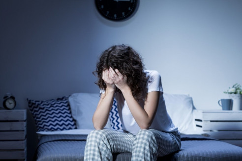 Identifican vínculo entre el insomnio y el aneurisma y las hemorragias cerebrales Actualidad