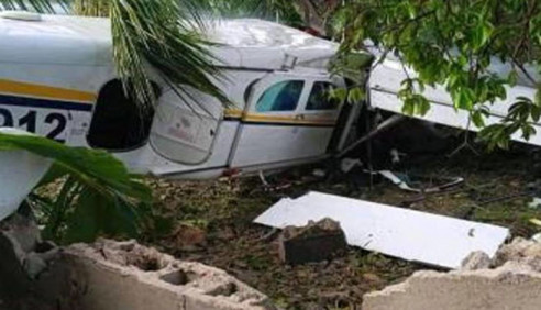 Una avioneta se estrelló en el patio de una casa del oriente venezolano: el piloto está solicitado por la DEA Venezuela