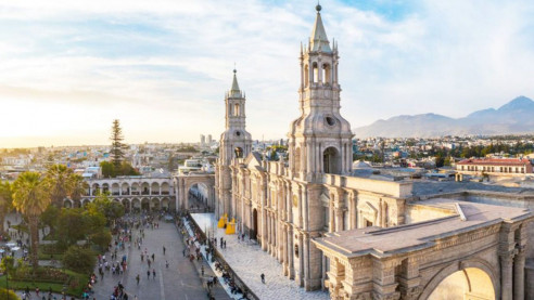 La “ciudad blanca” del Perú celebra 479 años de resistencia, tradición y vida Turismo