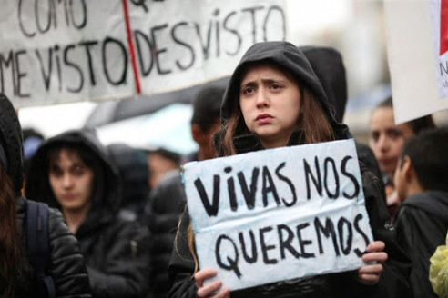 Desigualdad y feminicidios en México: 11 millones de mujeres son atendidas por programa social Latinoamérica