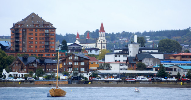 Detectan alta presencia de coliformes fecales en playas de Puerto Varas: Municipio exigirá revisión de 