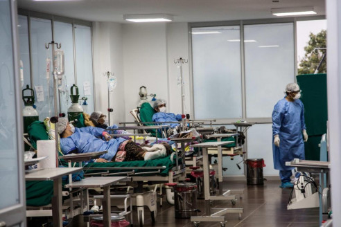 Perú supera las 30.000 muertes por covid-19 y se mantiene con la mayor cantidad de fallecidos per cápita Actualidad