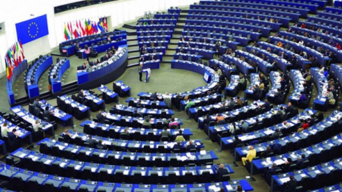 Por crimen de lesa humanidad: Acusado a Jair Bolsonaro en el Parlamento Europeo Latinoamérica