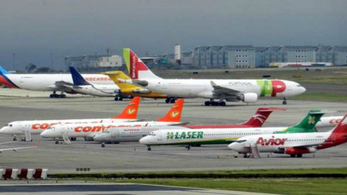 Venezuela anunció pronta apertura de vuelos directos desde Caracas a Bolivia Venezuela
