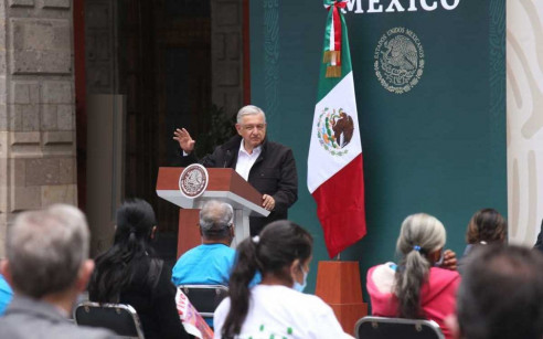 López Obrador anuncia que se ejecutarán órdenes de aprehensión contra militares por caso Ayotzinapa Latinoamérica