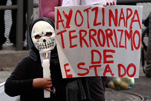 Mexicanos se unen en jornada de ciberactivismo para exigir justicia por el caso Ayotzinapa Justicia y DD.HH