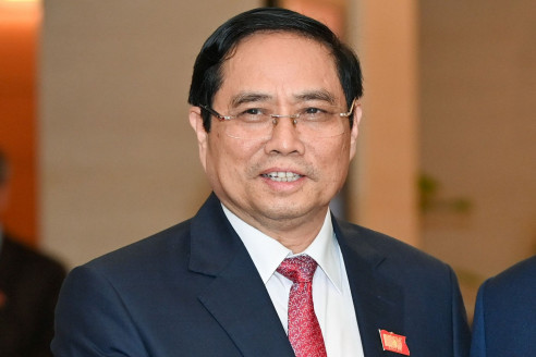 Piden a Vietnam intensificar prevención y control de COVID-19 Salud
