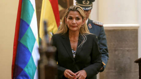 El Gobierno de facto de Bolivia califica de