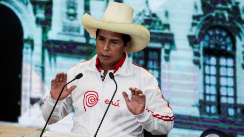 Perú y los cambios en el Gabinete de Pedro Castillo ¿Lo dejarán gobernar? Reportajes & Investigación