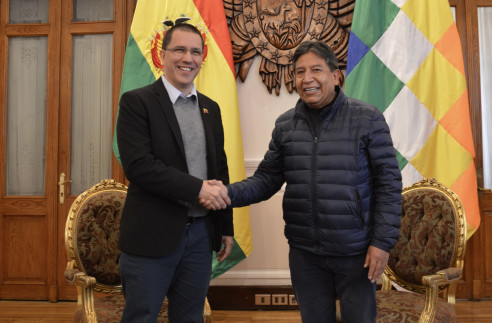 Venezuela y Bolivia analizaron las coyunturas mundiales y regionales Latinoamérica