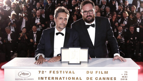 Cineastas brasileños premiados en Cannes acusan a Bolsonaro de perseguir intelectuales Cine