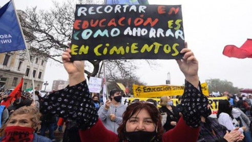 Uruguay: Profesores inician huelga nacional de 48 horas Actualidad