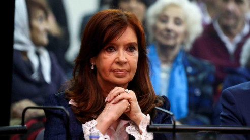 Cristina Kirchner denuncia que la