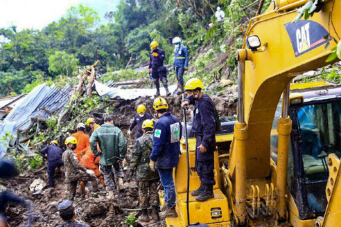 Lluvias complican situación en El Salvador y dejan al menos 27 muertos y 10 desaparecidos Latinoamérica