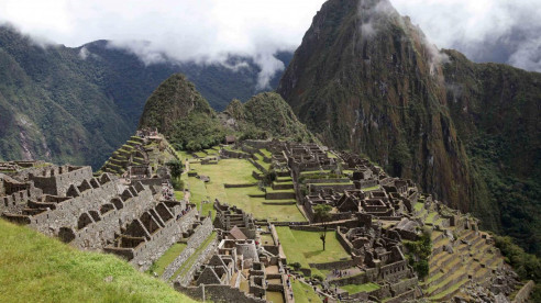 Expulsarán a cinco turistas que irrumpieron en Machu Picchu y violentaron el lugar Latinoamérica