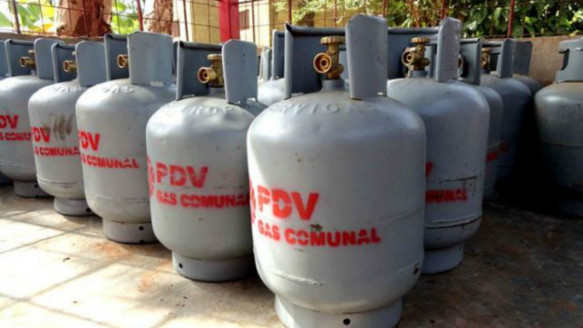 Incendio en la refinería El Palito no afectará el suministro de gas doméstico Venezuela