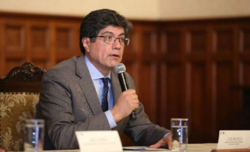 ¿Se desmorona el Gobierno de Ecuador?: renuncia canciller tras dos dimisiones más en el Gabinete Latinoamérica