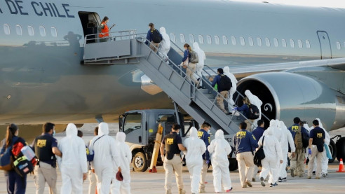 Chile prevé expulsar a 1.800 migrantes de Venezuela y Colombia que permanecen en situación irregular Chile