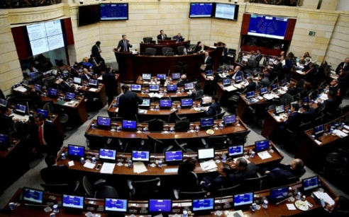 Colombia: Congreso aprueba reforma tributaria sin respaldo popular Actualidad