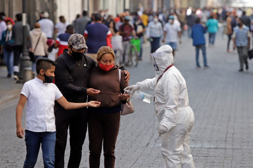 OMS revela su frustración antes de declarar la pandemia por covid-19 México