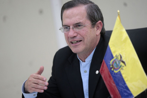 Justicia ecuatoriana accede a una fianza para excanciller Patiño Ecuador