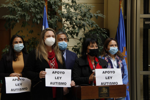 Presentan proyecto de ley para la protección e inclusión de personas con Espectro Autista: Organizaciones participaron en su elaboración Chile