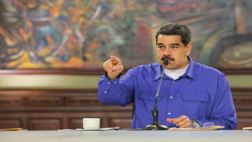 Maduro acusa al expresidente colombiano Álvaro Uribe de orquestar un plan para asesinarlo Venezuela
