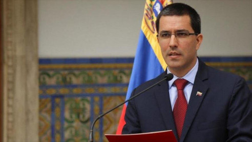 Venezuela convoca a Trinidad y Tobago a una