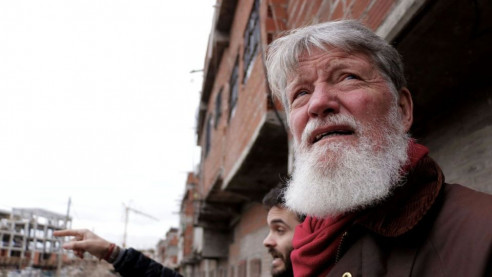 Sacerdote argentino es nominado al Nobel de la Paz por su labor humanitaria en Madagascar Organización social