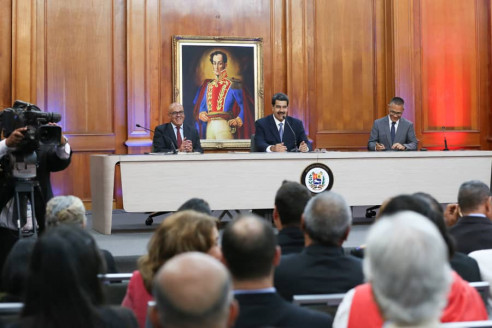 Televisoras públicas venezolanas recibirán recursos para su fortalecimiento tecnológico Venezuela