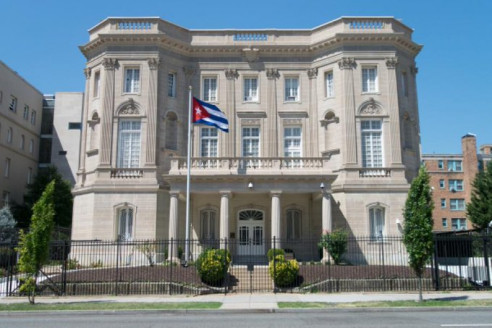 Cuba exige investigación por grave agresión terrorista contra su Embajada en Washington Latinoamérica