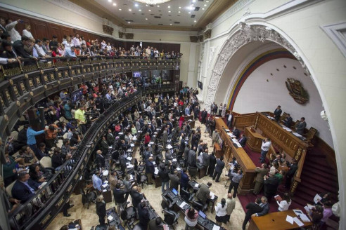 Asamblea Nacional de Venezuela exigirá en instancias internacionales levantamiento de medidas coercitivas para comprar vacunas Venezuela