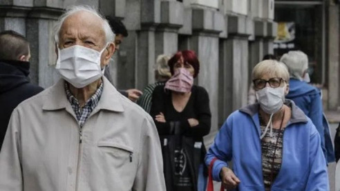 Jubilados y pensionistas de Argentina recibirán aumento de 5 % desde diciembre Latinoamérica