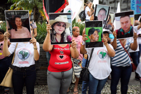 A un año de la tragedia de la presa de Brumadinho, brasileños marchan para exigir justicia y reparación Latinoamérica