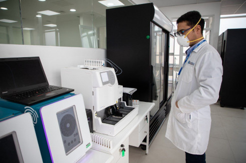 Laboratorio Clínico Popular de Valparaíso ya procesa el 100% de exámenes a nivel comunal: Proyectan ahorro de $2 mil millones en salud municipal Chile