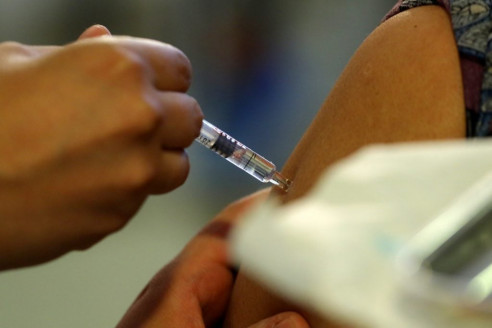 Científicos rusos estudian posibilidad de vacunar contra el covid-19 a personas con cáncer Actualidad
