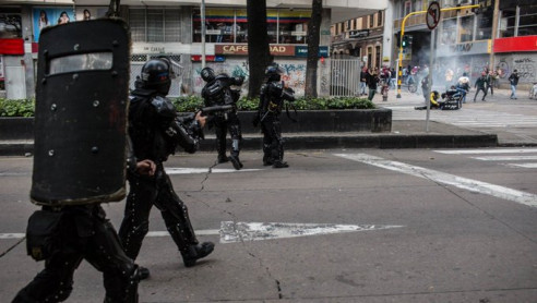 Procuraduría colombiana prohíbe uso de escopeta calibre 12 al Esmad Colombia