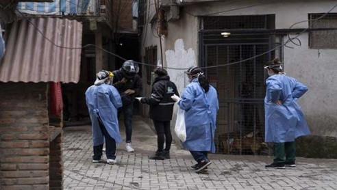 Argentina: casos de COVID-19 siguen marcando récord diario y llevan a radicalizar controles Latinoamérica