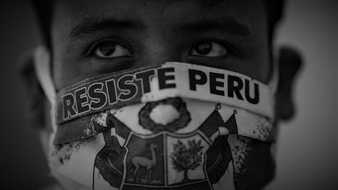 Así se convirtió Perú en el país con la mayor mortalidad por COVID-19 Reportajes & Investigación