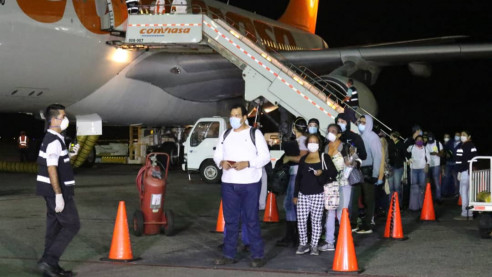 Retornan a su patria 133 venezolanos que estaban varados en EE.UU. Venezuela