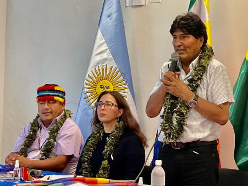 Evo anuncia que convocarán cumbre continental de pueblos indígenas Latinoamérica