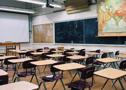 Uruguay anuncia reinicio paulatino de clases presenciales Latinoamérica