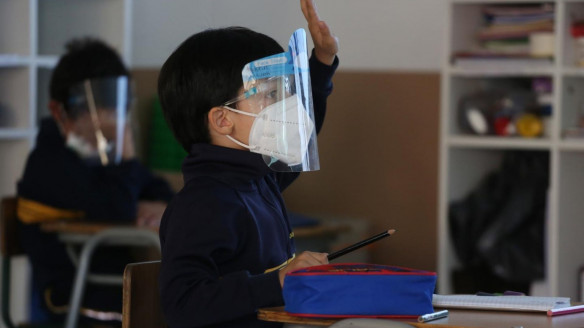 Escolares venezolanos vuelven a salones de clases bajo estrictas medidas de bioseguridad Venezuela