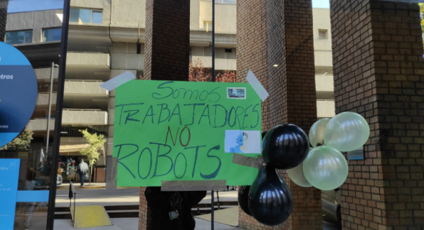 (Video) Trabajadores de Integramédica denuncian sobrecarga laboral por despidos masivos y alto índice de licencias: Realizaron atraso colectivo Chile