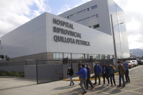 Más de 20 horas de espera en atención de urgencias de adultos: Ofician a Ministro de Salud por problemas en red hospitalaria de 5 provincias de Valparaíso Chile