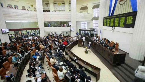 Parlamento de Nicaragua aprueba legislación para sancionar ciberdelitos Latinoamérica